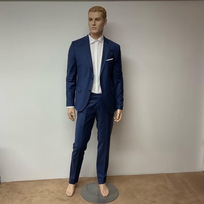 Izac - Costume de cérémonie