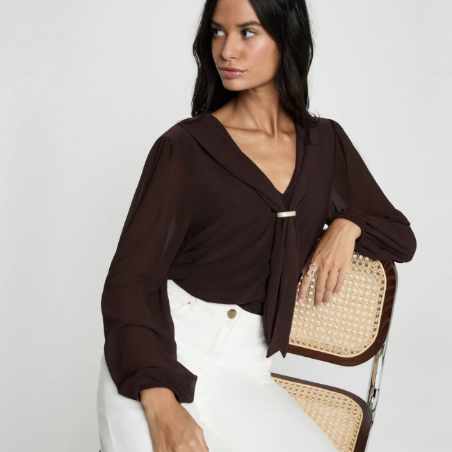 MORGAN - Blouse en voile col lavallière marron foncé